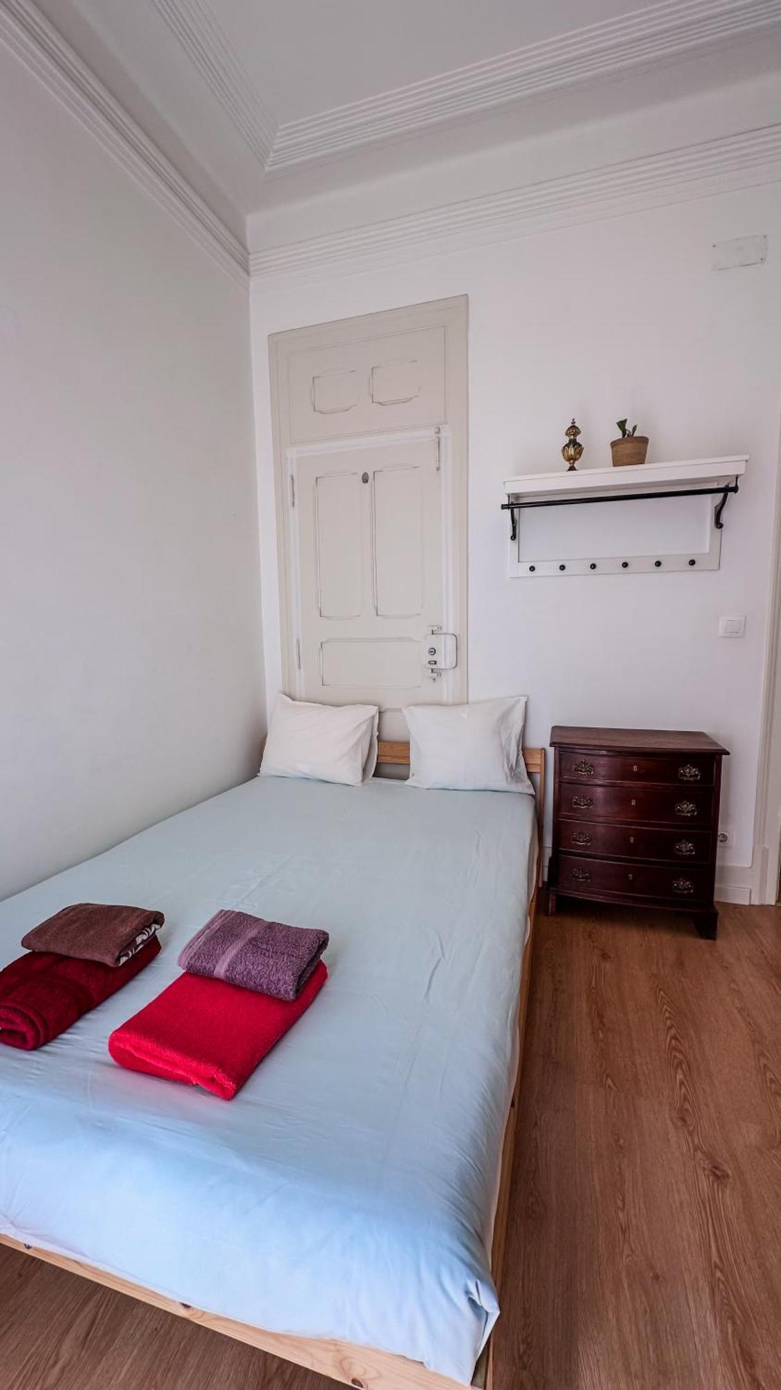 Anjos Signature Decoration Big House In Downtown Lisbon Exterior photo