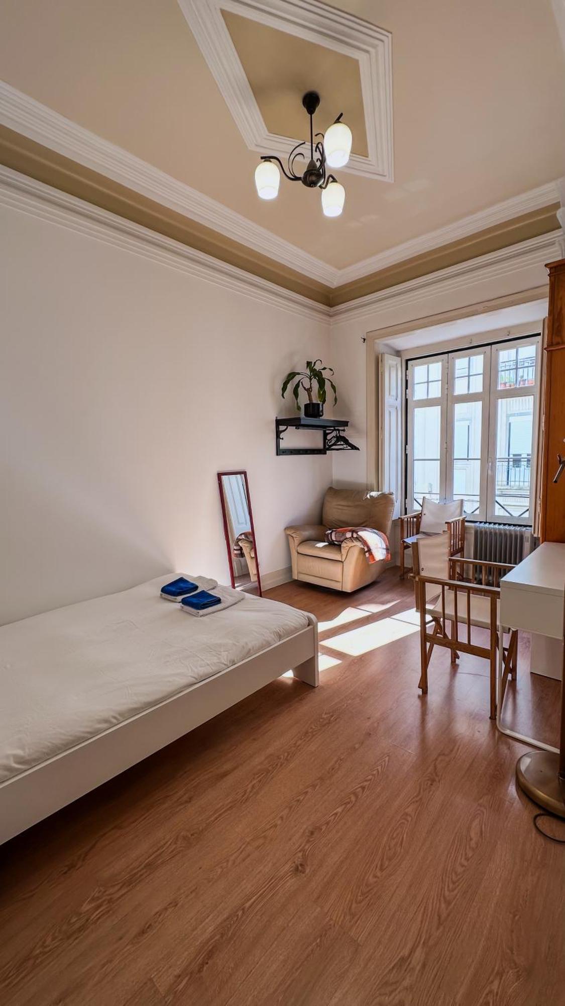 Anjos Signature Decoration Big House In Downtown Lisbon Exterior photo